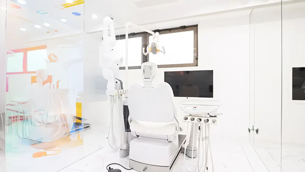 立川ワイズ歯医者・歯並びの矯正歯科 特長の画像