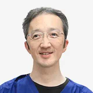 山﨑 篤 歯科医師の画像